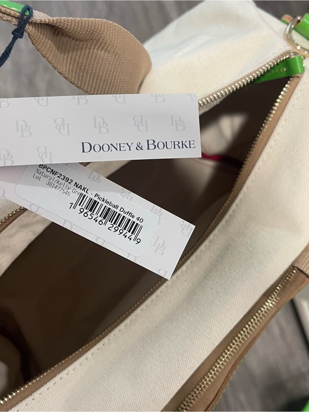 Dooney & Bourke Preppy Pickleball Duffle Bag 40 Cream and Green Canvas Tote - Picture 3 of 8